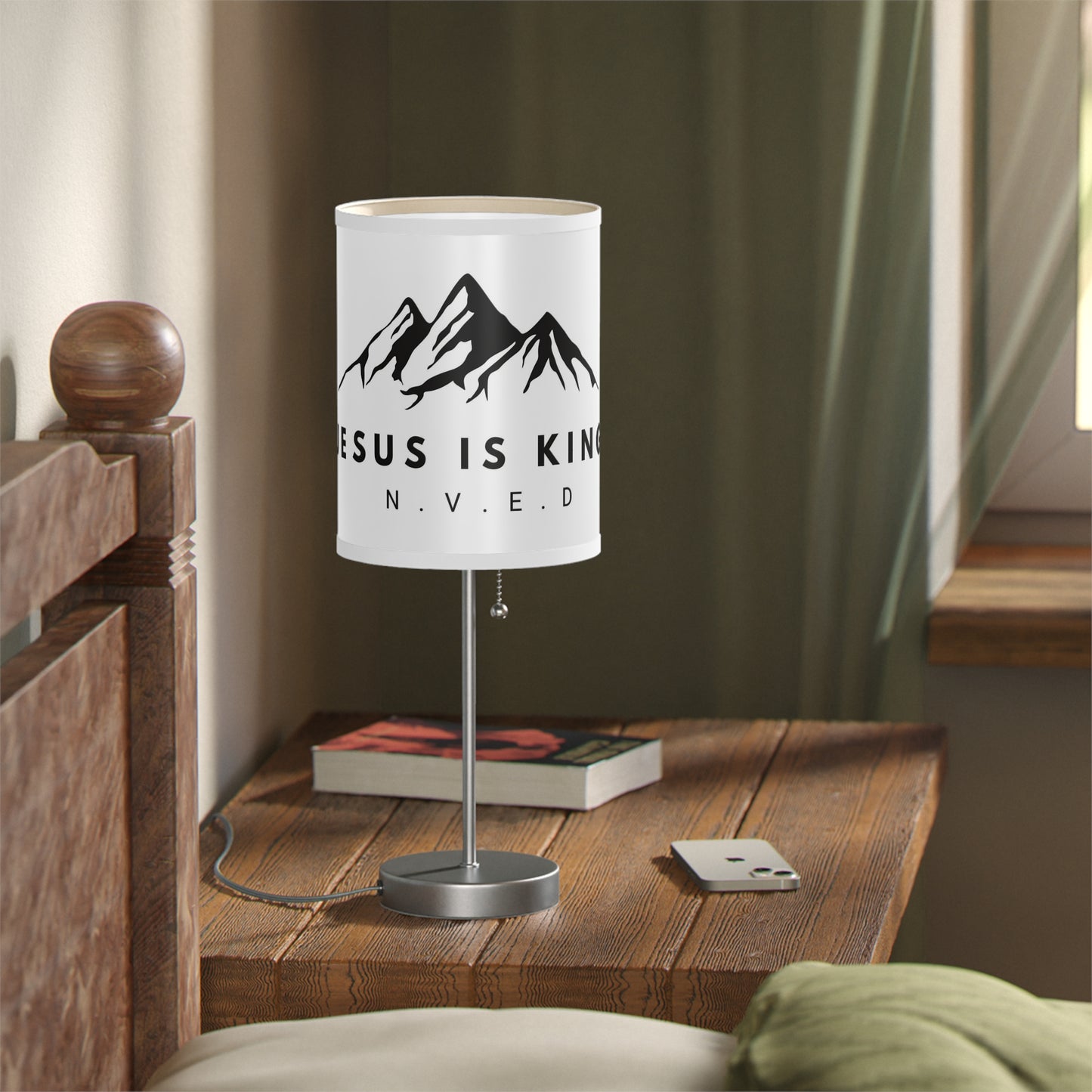 Jesus Is King Lamp on a Stand, US|CA plug