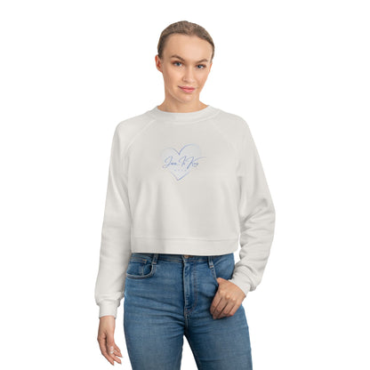Jesus is King Women's Cropped Pullover